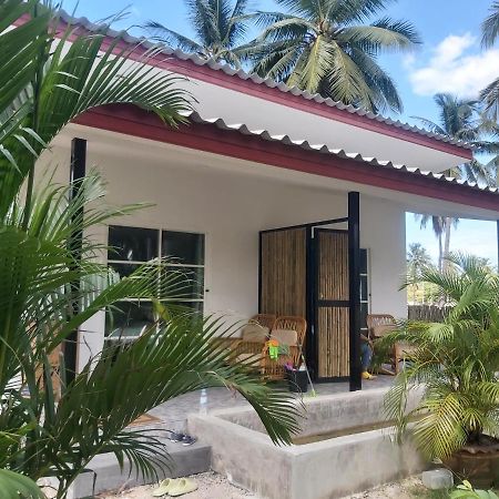 Nice Home Stay At Samroiyod Baanphakrimlay Zewnętrze zdjęcie